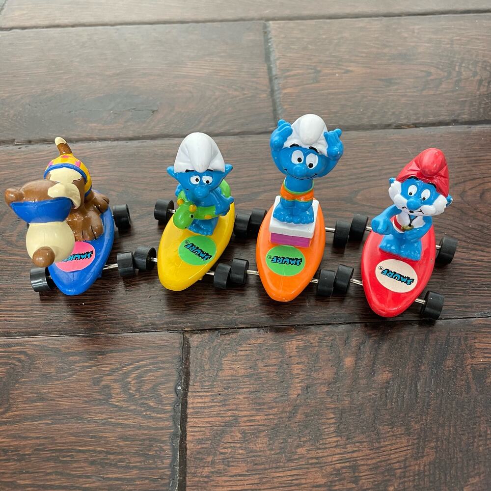 Peyo Smurfs on Skateboard Applause Vintage 1990's Figure Toys Lot of 4 Hardees?